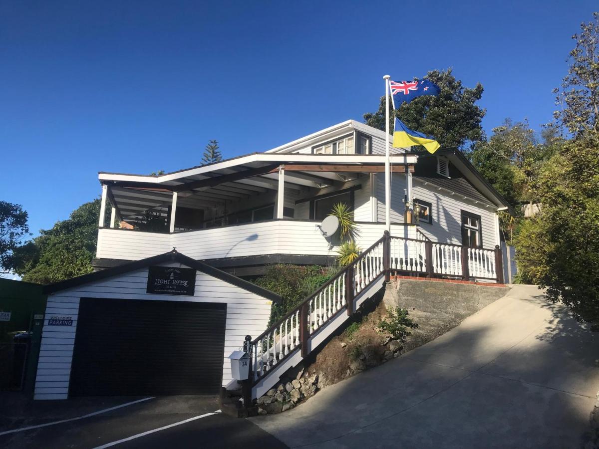 Bluff Hill Lighthouse B&B Napier Bagian luar foto