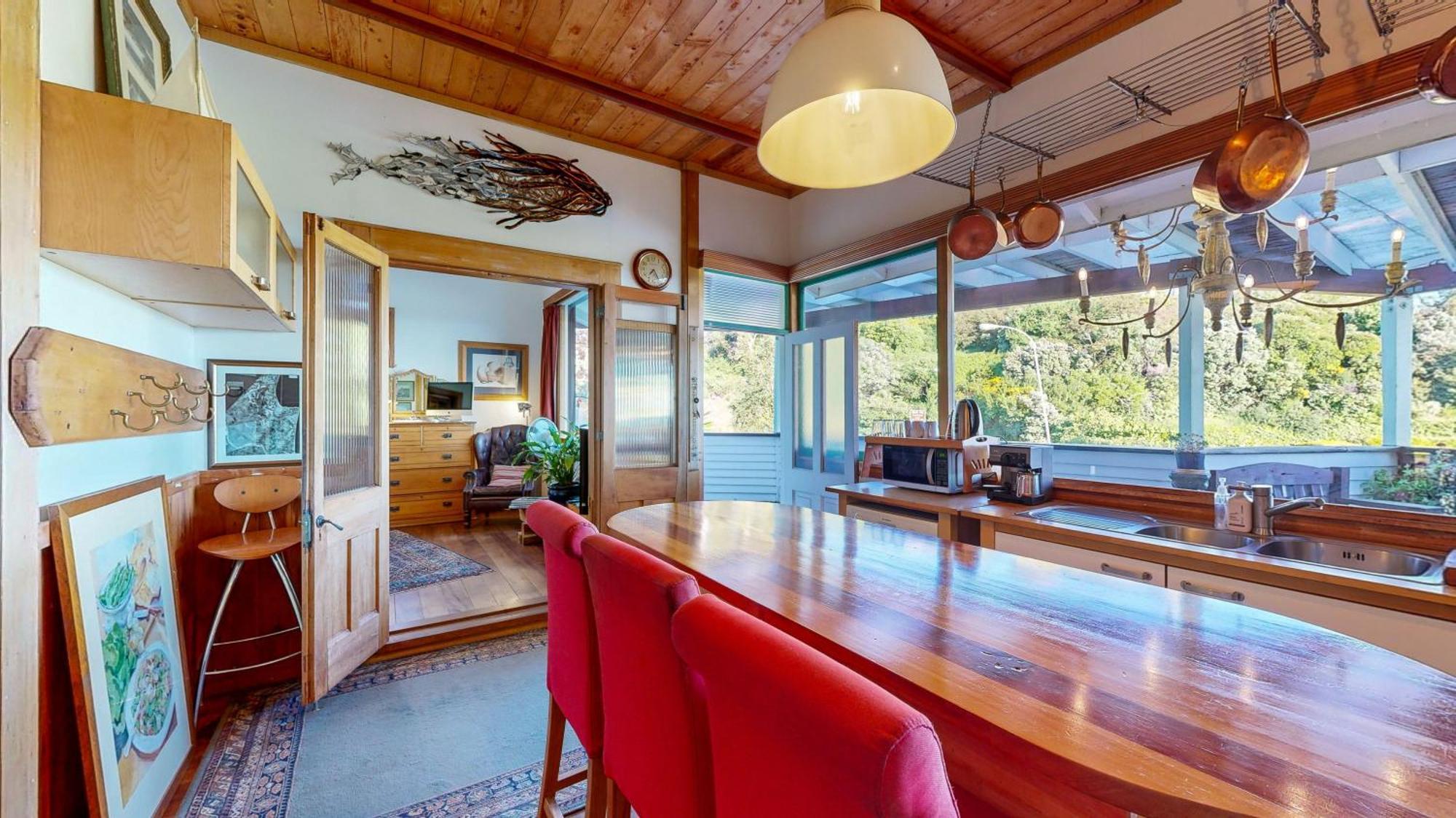 Bluff Hill Lighthouse B&B Napier Bagian luar foto
