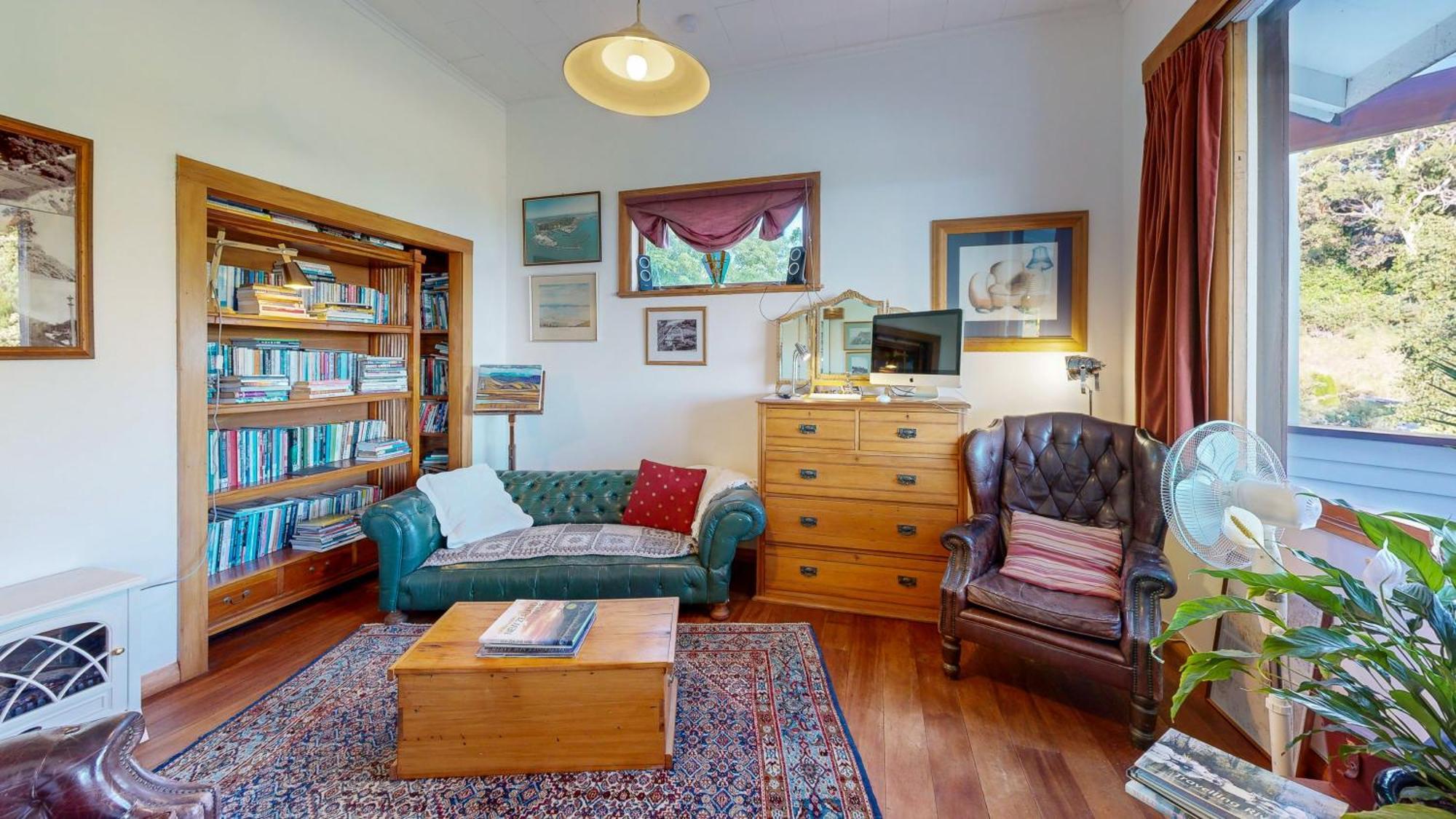 Bluff Hill Lighthouse B&B Napier Bagian luar foto